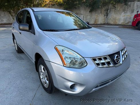 Used 2012 Nissan Rogue S image 2