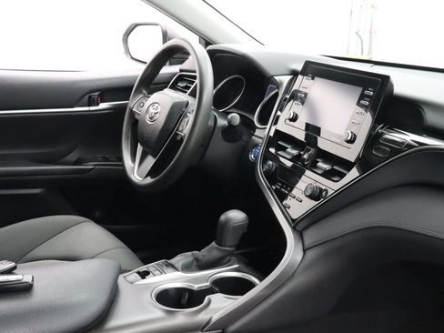 Used 2023 Toyota Camry LE FWD image 26