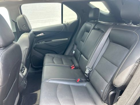 Used 2020 Chevrolet Equinox Premier FWD image 16