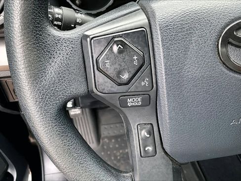 Used 2019 Toyota Tundra SR5 w/ SR5 Upgrade Package AWD/4WD image 20