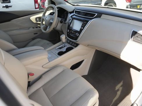 Used 2017 Nissan Murano Platinum w/ Platinum Technology Package image 18