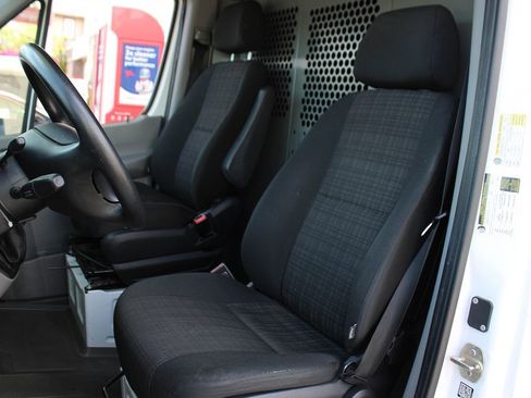 Used 2016 Mercedes-Benz Sprinter 3500 image 15