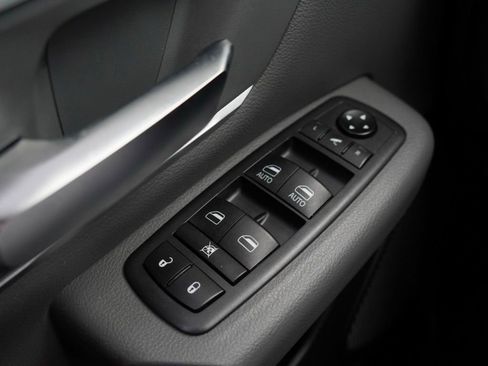 Used 2020 RAM 1500 Big Horn image 13