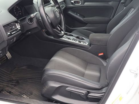 Used 2022 Honda Civic Sport image 4