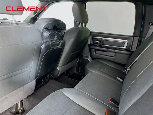 Used 2022 RAM 1500 Classic Warlock AWD/4WD image 32