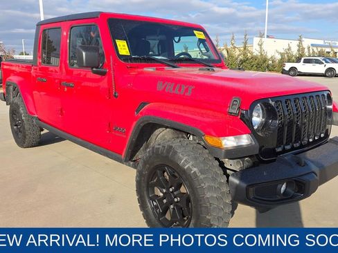 Used 2021 Jeep Gladiator Willys image 7