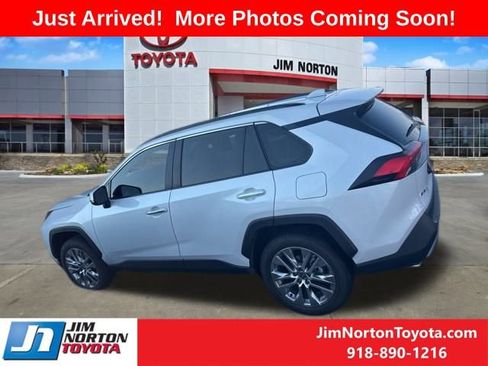 Used 2024 Toyota RAV4 Limited image 5