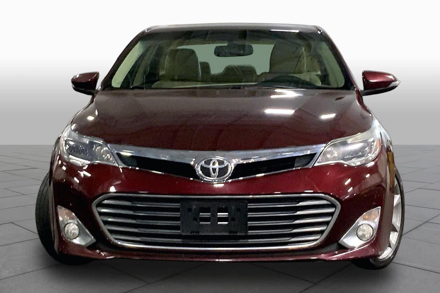 Used 2015 Toyota Avalon XLE Touring FWD image 7