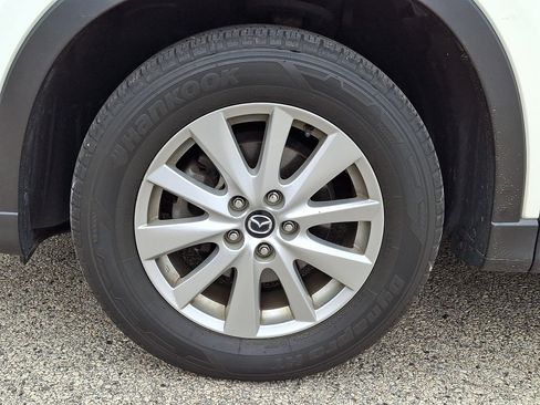 Used 2016 MAZDA CX-5 Touring w/ Bose/Moonroof Package FWD image 8