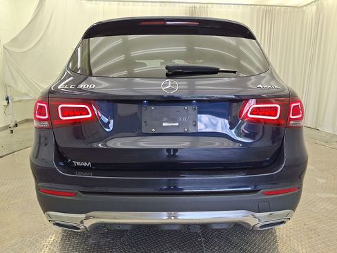 Used 2021 Mercedes-Benz GLC 300 4MATIC image 23