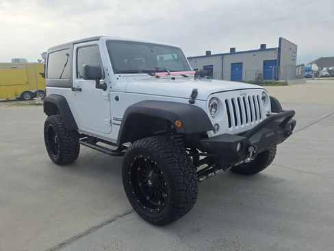 Used 2016 Jeep Wrangler Sport w/ Quick Order Package 24S AWD/4WD image 7