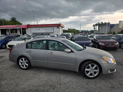 Used 2005 Nissan Maxima 3.5 SE w/ (S03) Driver Preferred Pkg FWD image 9