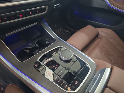 Certified 2024 BMW X5 xDrive40i w/ Premium Package image 23