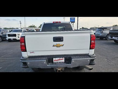 Used 2019 Chevrolet Silverado 2500 LT w/ LT Convenience Package image 4