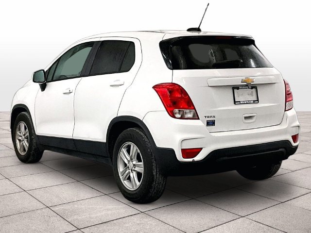 Used 2021 Chevrolet Trax LS w/ Tint and Cruise Package FWD image 10