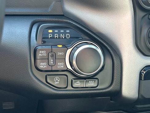 Used 2023 RAM 1500 Big Horn AWD/4WD image 31