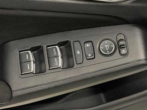 Used 2022 Honda Civic LX image 17
