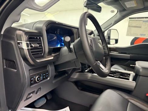 New 2025 Ford F350 Lariat w/ Lariat Ultimate Package image 12