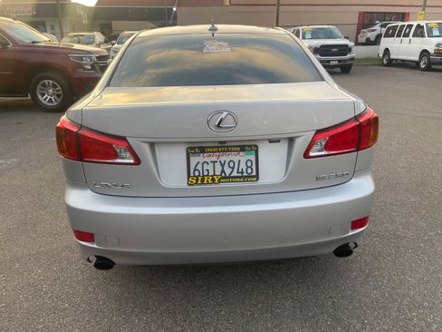 Used 2009 Lexus IS 250 image 4