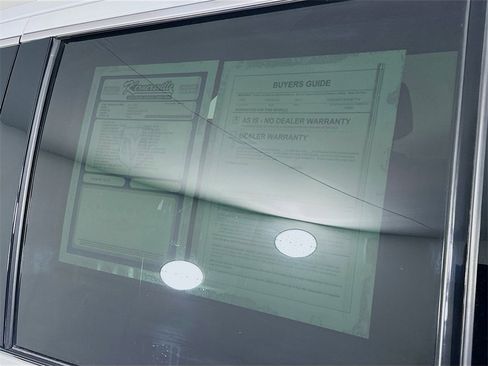 Used 2017 GMC Yukon SLT image 37