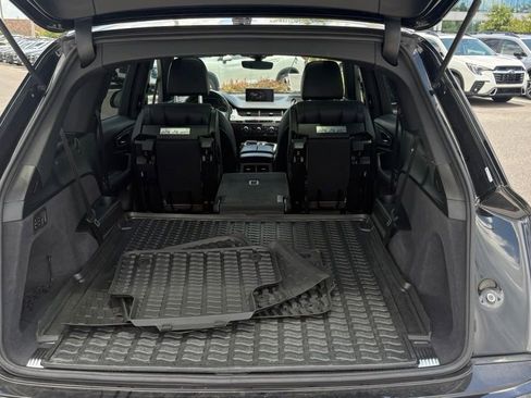 Used 2019 Audi Q7 2.0T Premium w/ Convenience Package AWD/4WD image 21