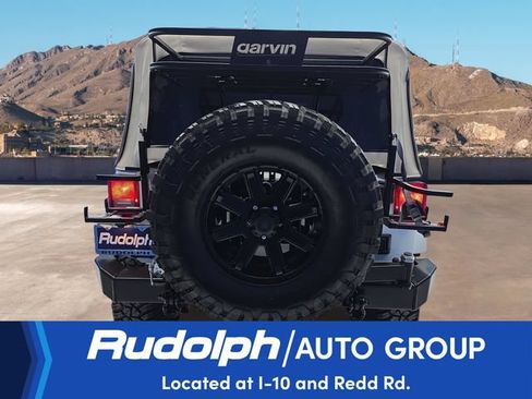 Used 2008 Jeep Wrangler Unlimited Rubicon w/ Dual Top Group AWD/4WD image 4