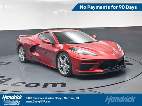 Used 2022 Chevrolet Corvette Stingray Preferred Cpe w/ Z51 Performance Package RWD image 1