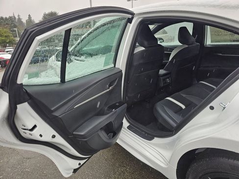 New 2026 Toyota Camry SE image 15