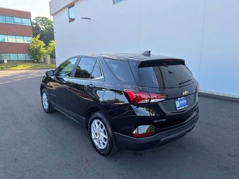 Used 2023 Chevrolet Equinox LT AWD/4WD image 11