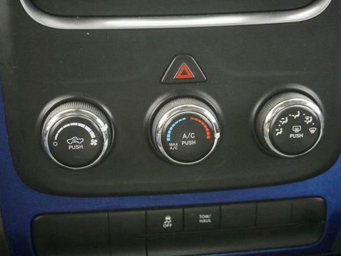 Used 2018 RAM 1500 Express w/ Express Value Package image 11