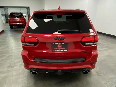 Used 2018 Jeep Grand Cherokee SRT w/ Trailer Tow Group IV image 5