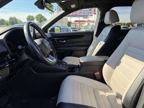 Used 2023 Honda CR-V Sport Touring image 8