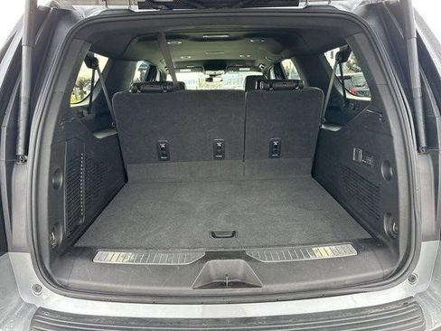 Certified 2025 GMC Yukon XL Denali image 5