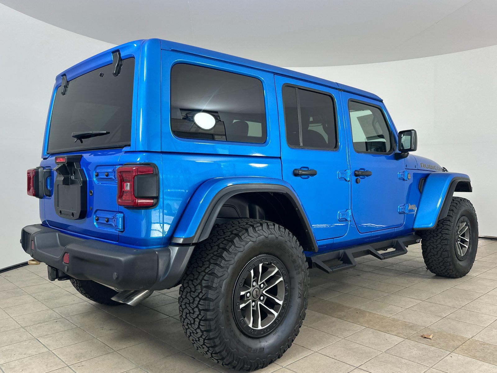 Used 2024 Jeep Wrangler Unlimited Rubicon 392 AWD/4WD image 6