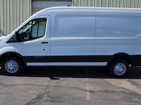 New 2025 Ford Transit 250 148 Medium Roof Extended AWD image 3