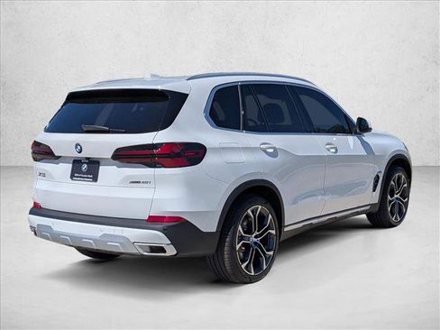 Used 2026 BMW X5 xDrive40i w/ Climate Comfort Package AWD/4WD image 2