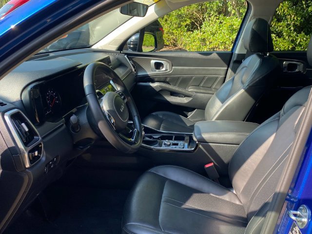 Used 2022 Kia Sorento SX AWD/4WD image 11