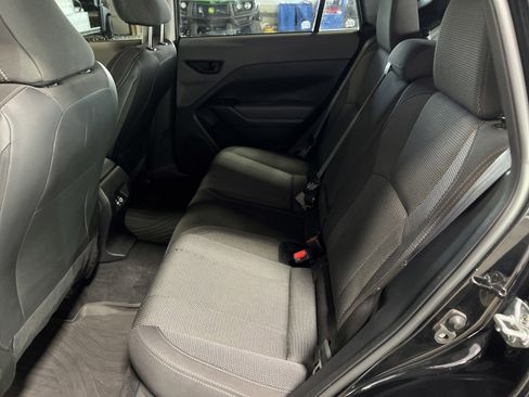 Used 2024 Subaru Crosstrek 2.0i Premium image 13