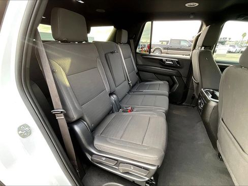 Used 2025 Chevrolet Tahoe LS image 22