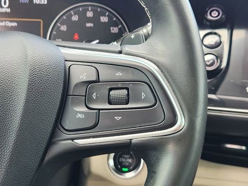 Used 2023 Buick Envision Essence image 29