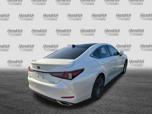 Used 2024 Lexus ES 350 w/ Accessory Package (Z2) FWD image 10