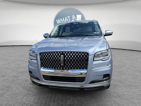 Used 2024 Lincoln Navigator Black Label AWD/4WD image 9