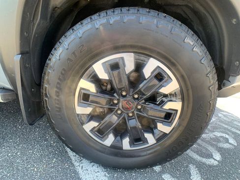 Used 2023 Nissan Frontier PRO-4X w/ Pro Convenience Package AWD/4WD image 34