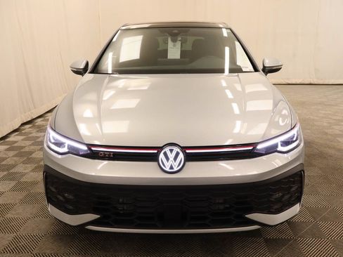 Certified 2025 Volkswagen GTI SE FWD image 5