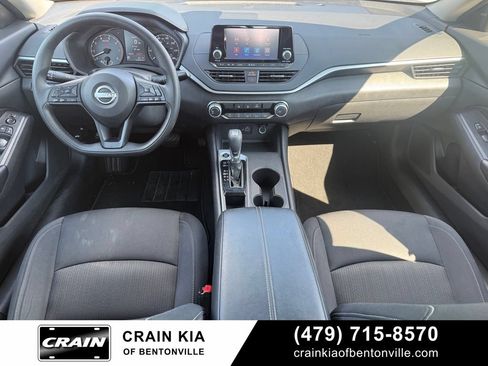 Used 2024 Nissan Altima 2.5 S FWD image 28