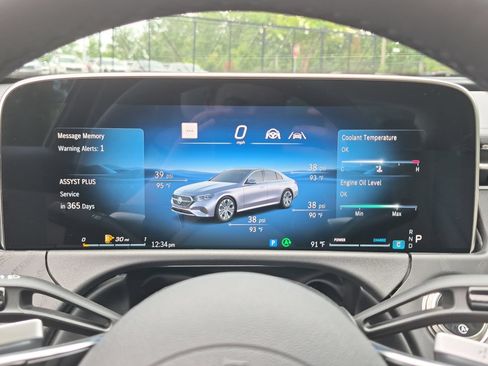 New 2026 Mercedes-Benz E 350 4MATIC Sedan image 21