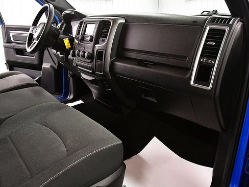 Used 2022 RAM 1500 Warlock AWD/4WD image 27