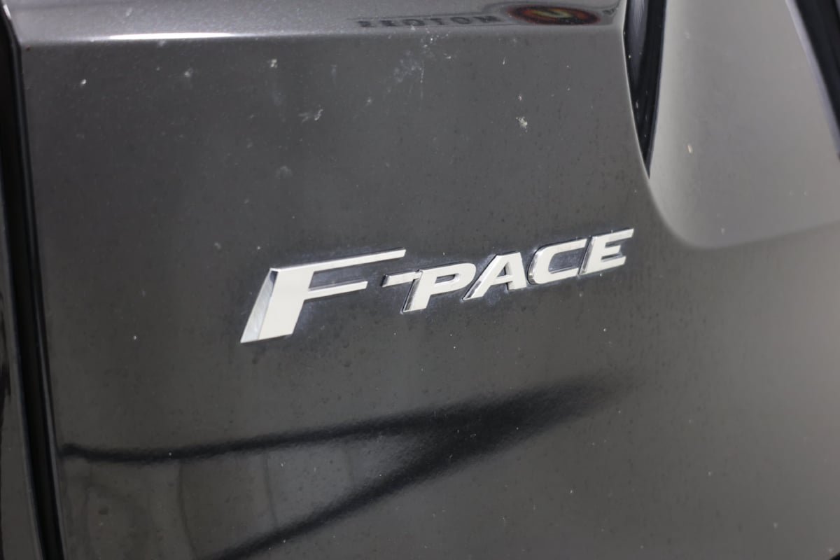 Used 2021 Jaguar F-PACE SVR AWD/4WD image 47