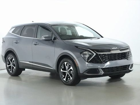 Used 2023 Kia Sportage EX FWD image 9