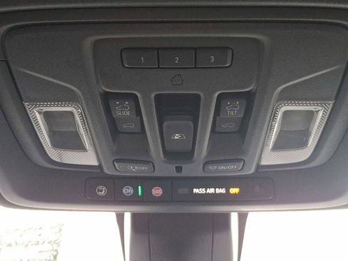 Used 2022 GMC Sierra 1500 AT4 w/ AT4 Premium Package image 25